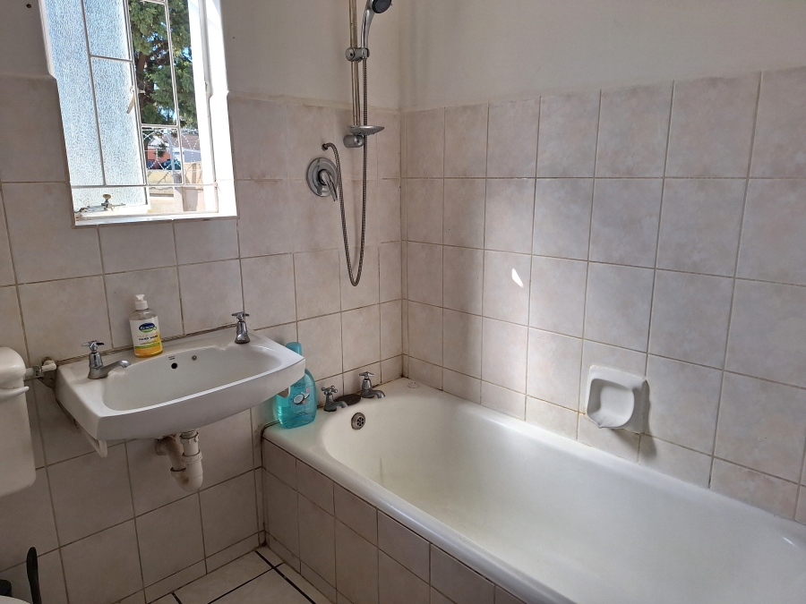 To Let 3 Bedroom Property for Rent in Scheepershoogte Eastern Cape